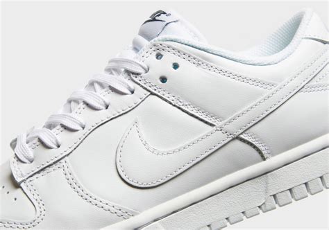 nike dunk triple white herren|nike low triple white release date.